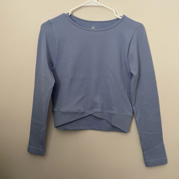 Athletic Tops - Picture 5 of 9